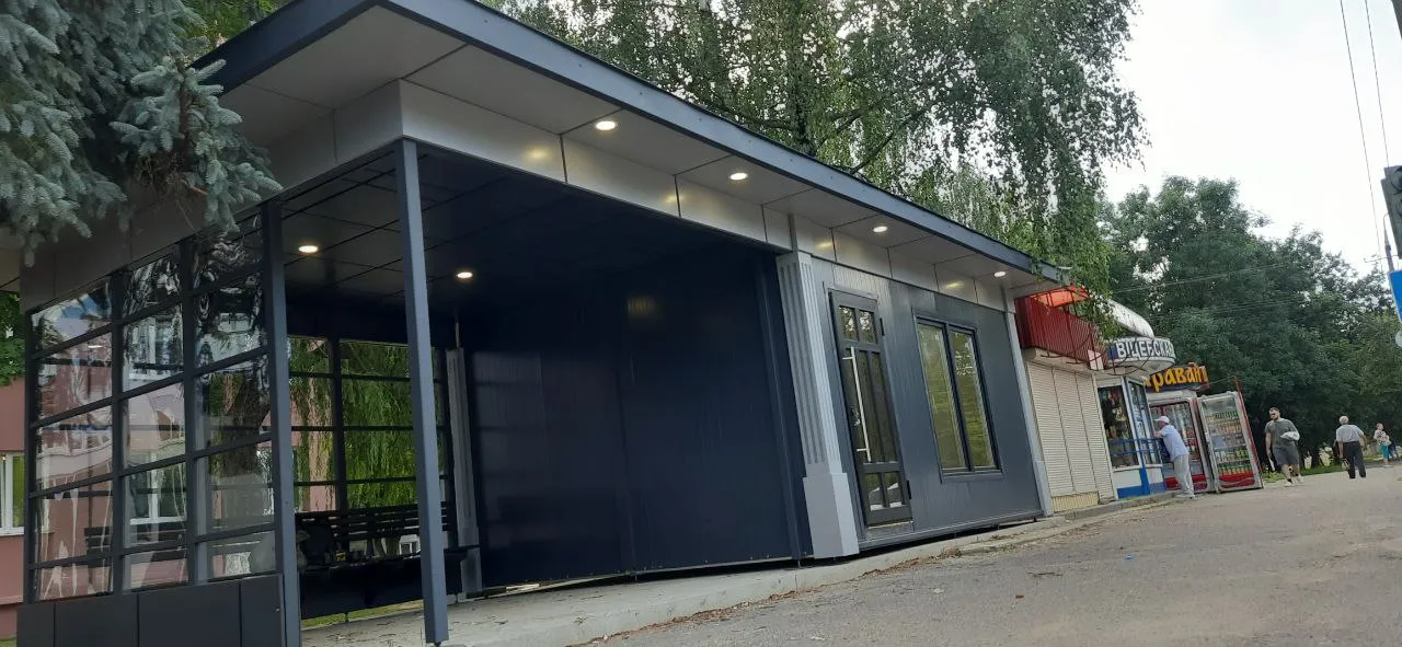 Торговый павильон с остановкой